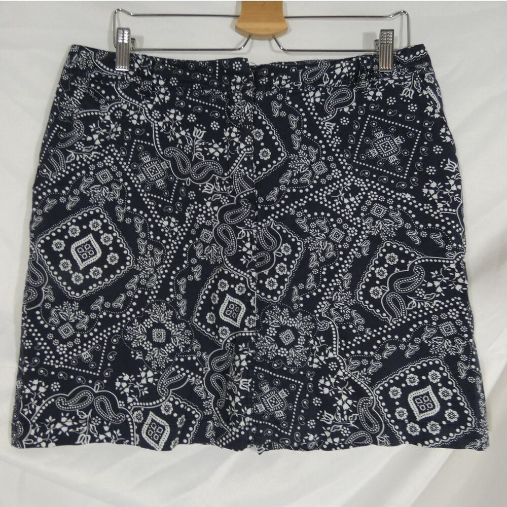 Karen Scott Skort Size 12 Blue White Paisley Floral Bandana Print Casual